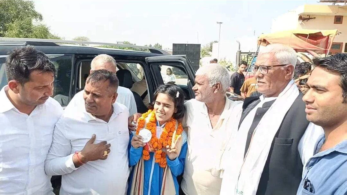 पैरा एशियन गेम्स में सिल्वर पदक जीत हरियाणा पहुंचीं कोकिला कौशिक, 2028 लॉस एंजिल्स में स्वर्ण पर निशाना