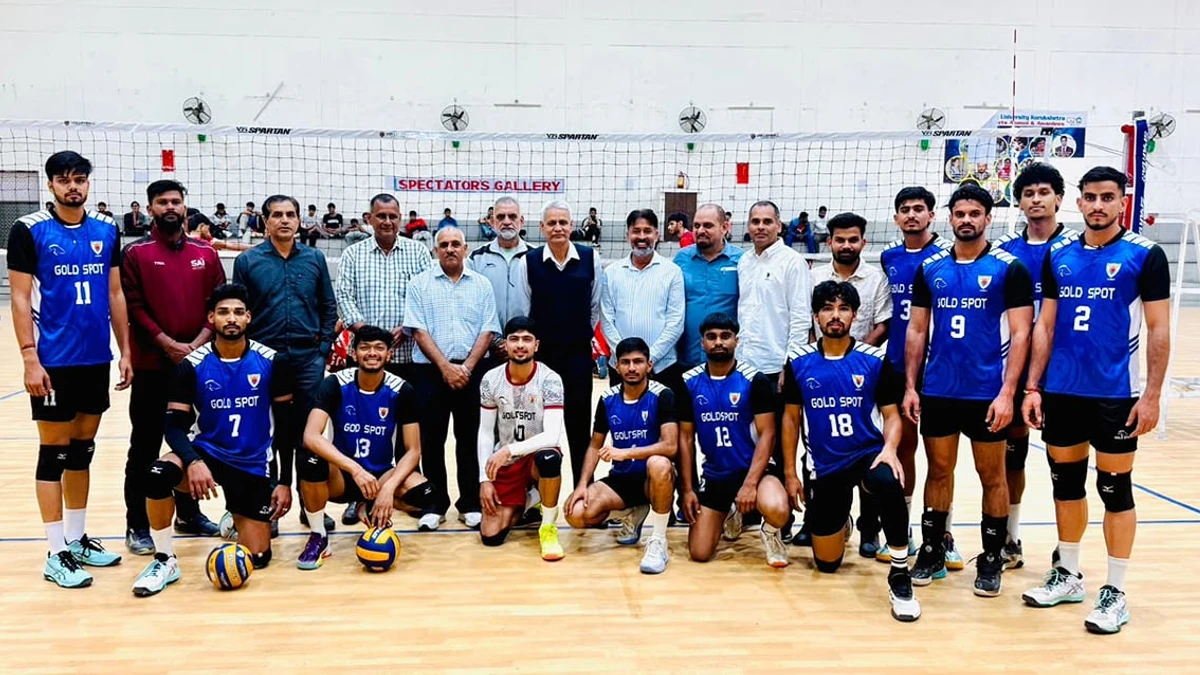 पानीपत के आर्य पीजी कॉलेज ने वॉलीबॉल इंटर जोनल में जीता स्वर्ण, 9 खिलाड़ियों का हुआ चयन