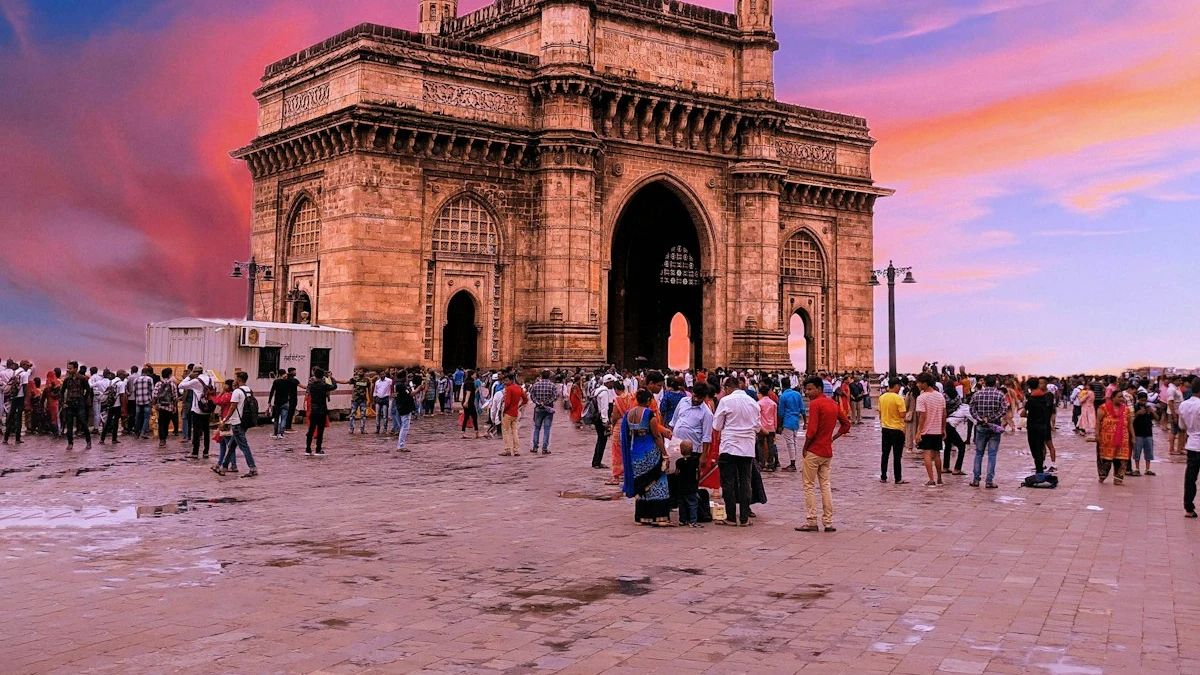 पानीपत के मतलौडा में गमगीन माहौल: बेटी के जन्म के 8 दिन बाद फौजी विकास देशवाल का निधन, 6 साल के बेटे ने दी अंतिम विदाई